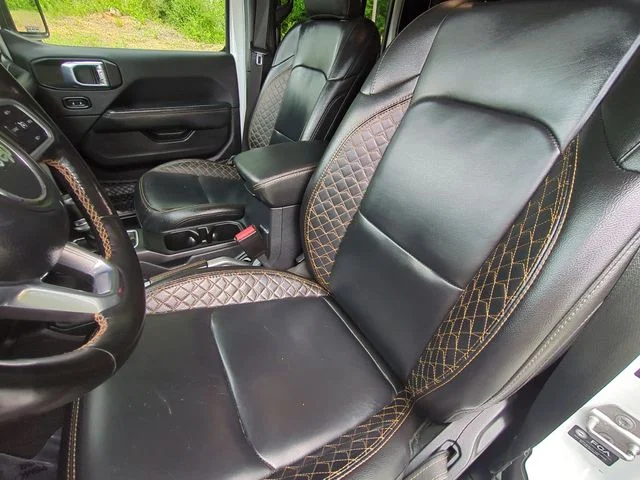 Used 2021 White Jeep Overland image 27