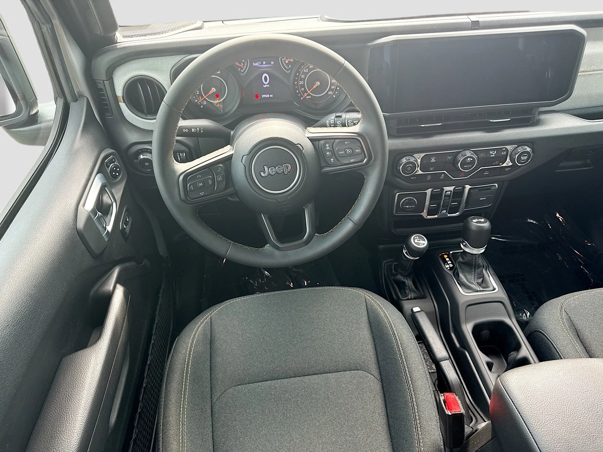 Used 2024 Silver Zynith Clearcoat Jeep Sport S image 15