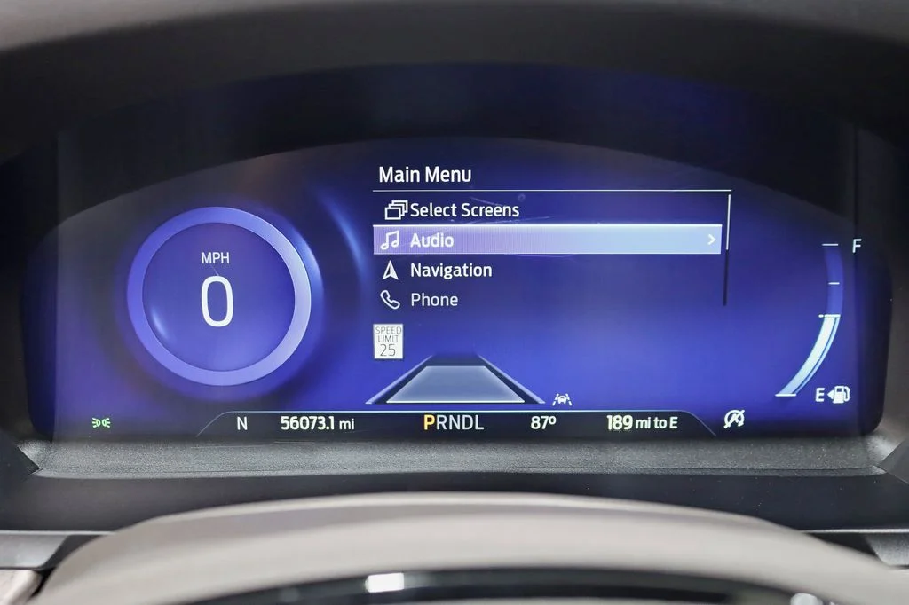 Used 2022 White Ford Platinum image 15