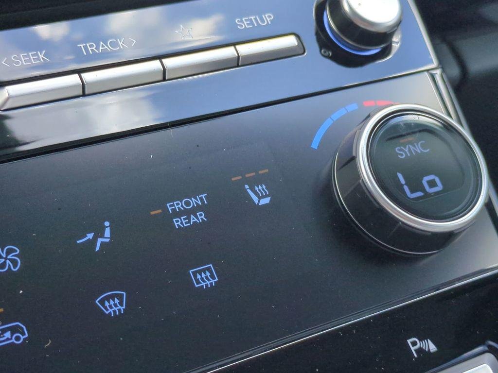 New 2026 Green Hyundai SEL image 28