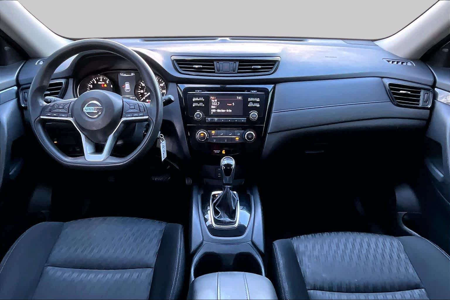 Used 2017 Glacier White Nissan S image 13