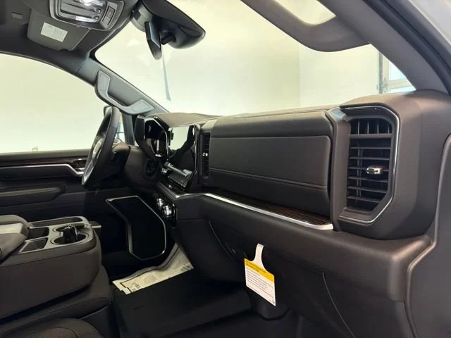 New 2026 Summit White GMC SLE image 25