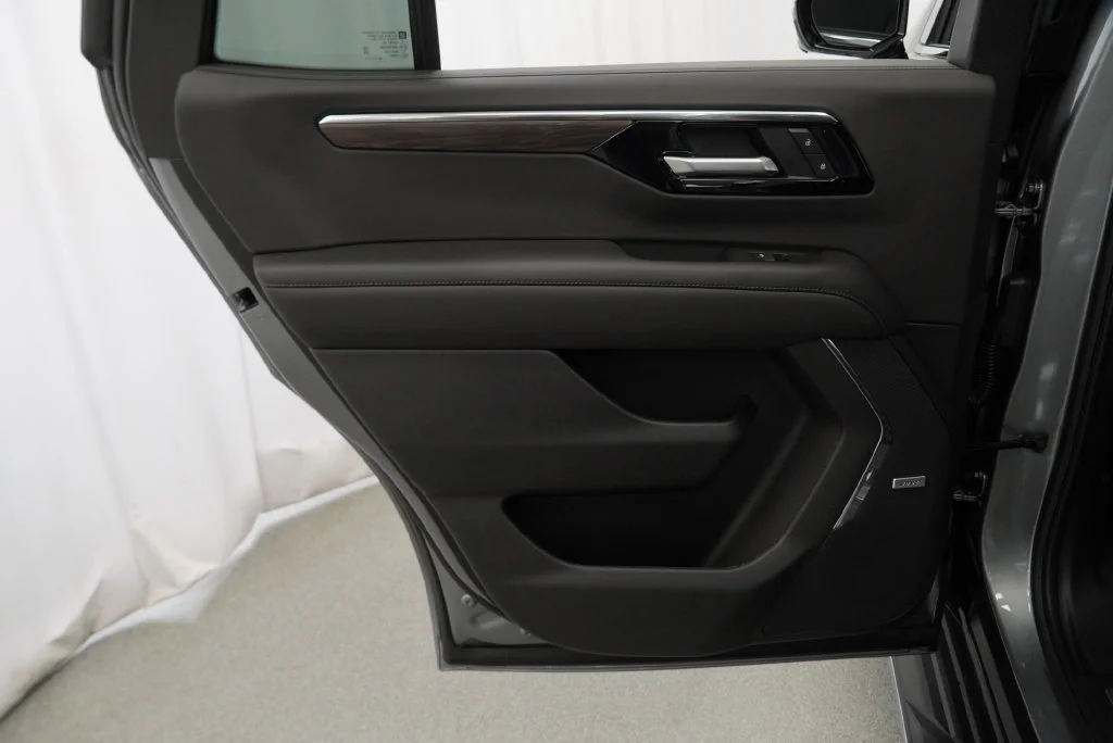 New 2026 Sterling Gray Metallic Chevrolet LT image 26
