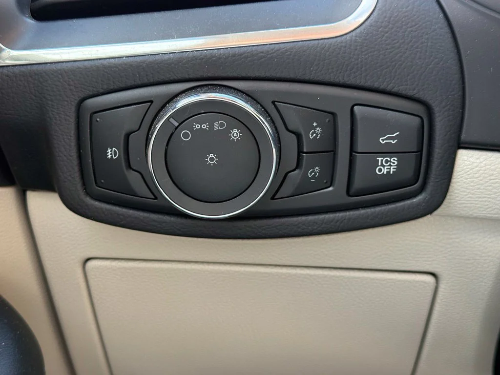 Used 2024 Blue Ford Titanium image 21