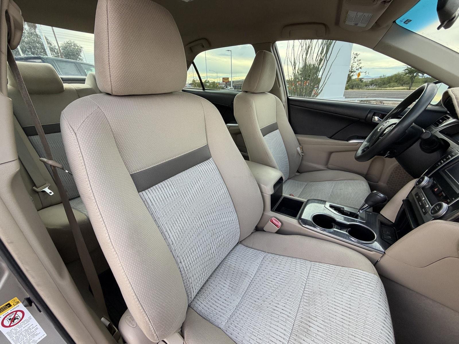 Used 2014 Creme Brulee Mica Toyota LE image 17