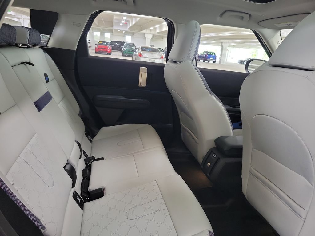 2025 MINI Countryman SE - Photo 31