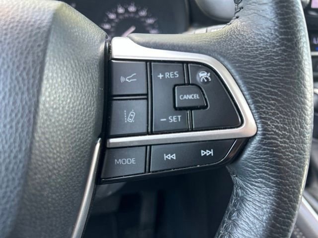 Used 2024 Gray Toyota XLE image 33