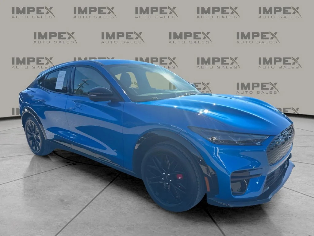 Used 2025 Blue Ford Premium image 7