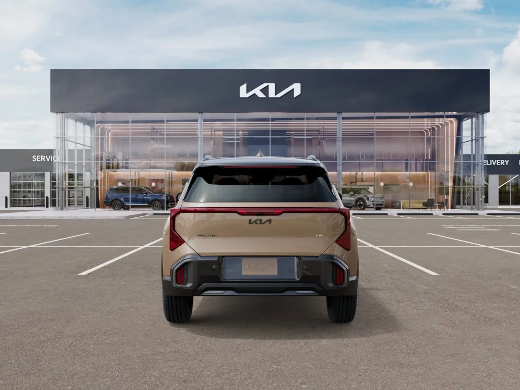 New 2027 Terrain Brown / Black Roof Kia X-Line S image 5