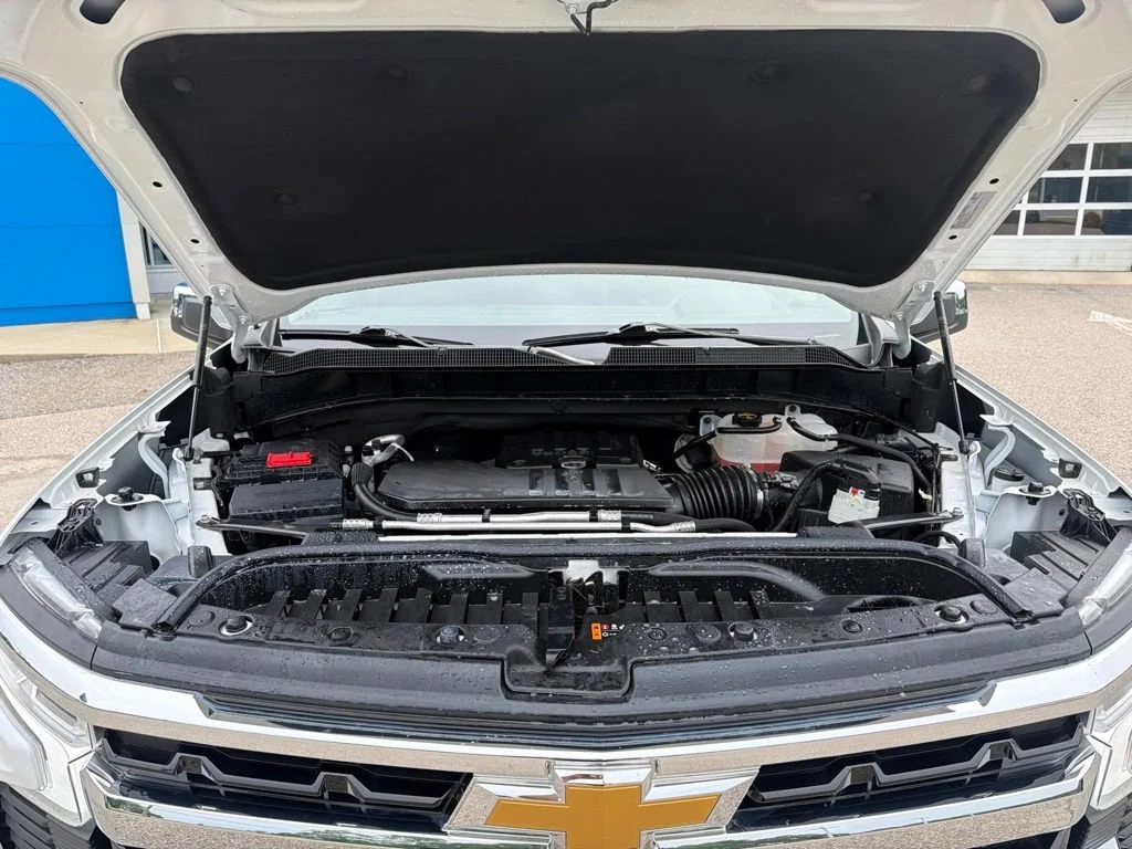 2024 Chevrolet Silverado 1500 LT - Photo 13