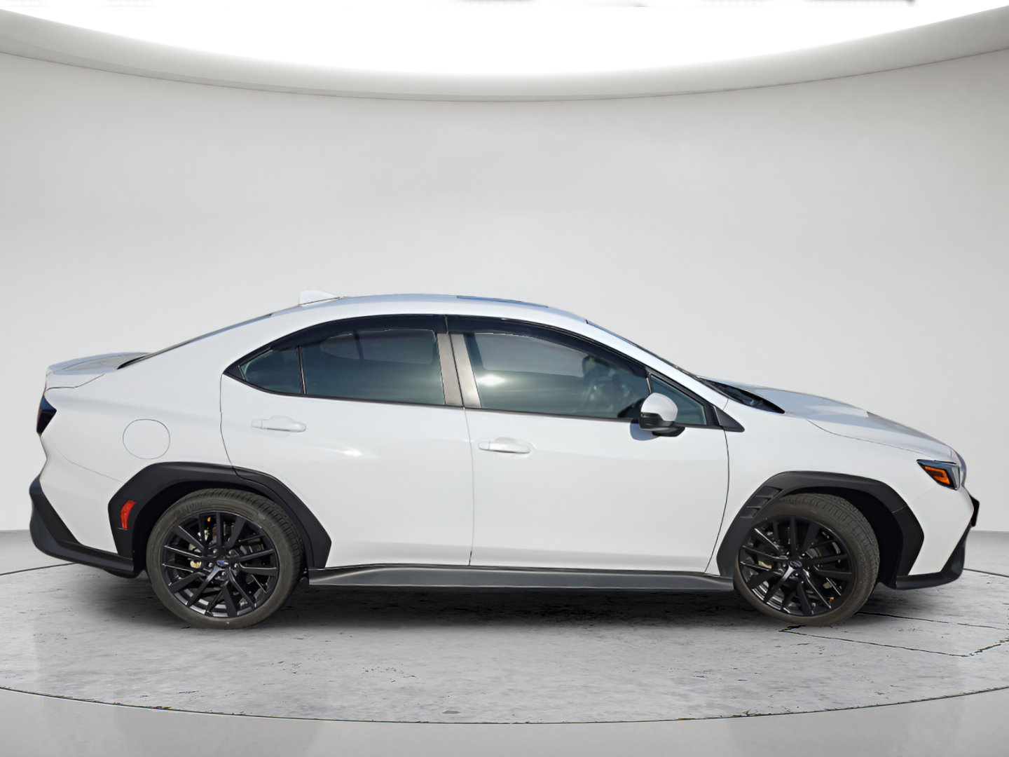 Used 2024 Ceramic White Subaru Limited image 4