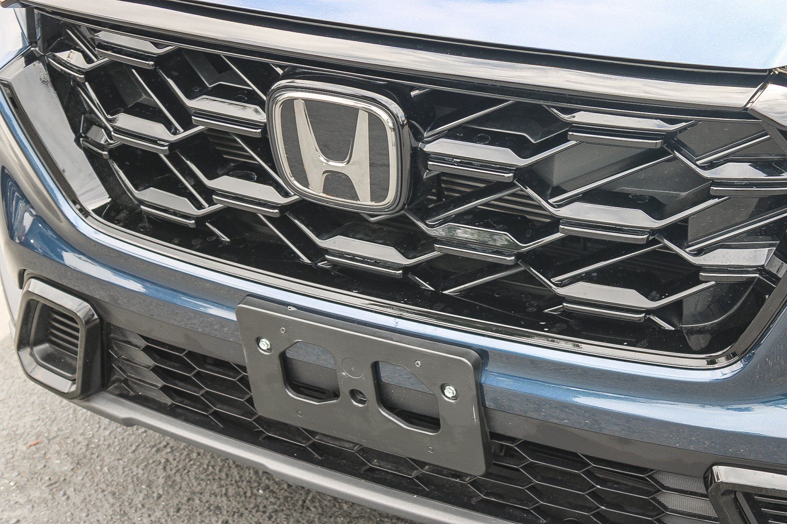 Certified Used 2025 Canyon River Blue Metallic Honda Sport image 5
