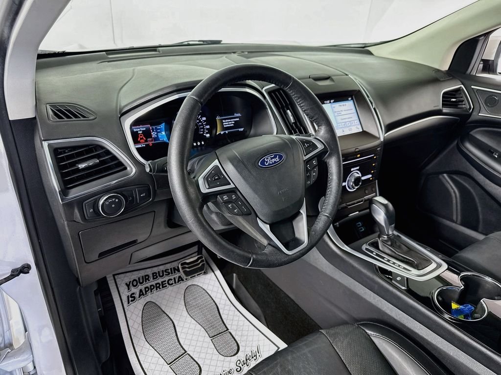 Used 2018 White Platinum Metallic Tri-Coat Ford Sport image 15