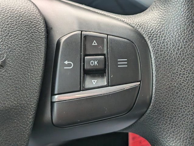 Used 2022 Silver Ford XL image 22