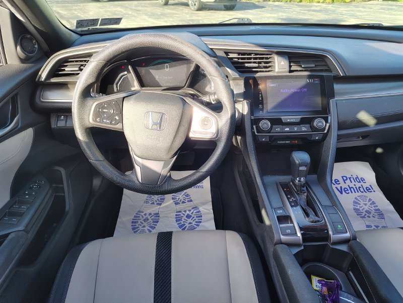 Used 2018  Honda EX image 23