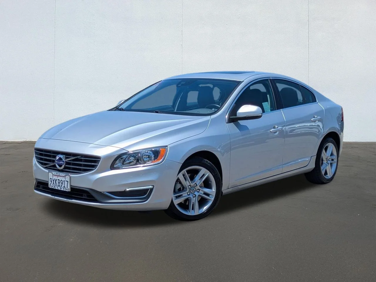 2015 Volvo S60 T5 Drive-E FWD Premier's photo