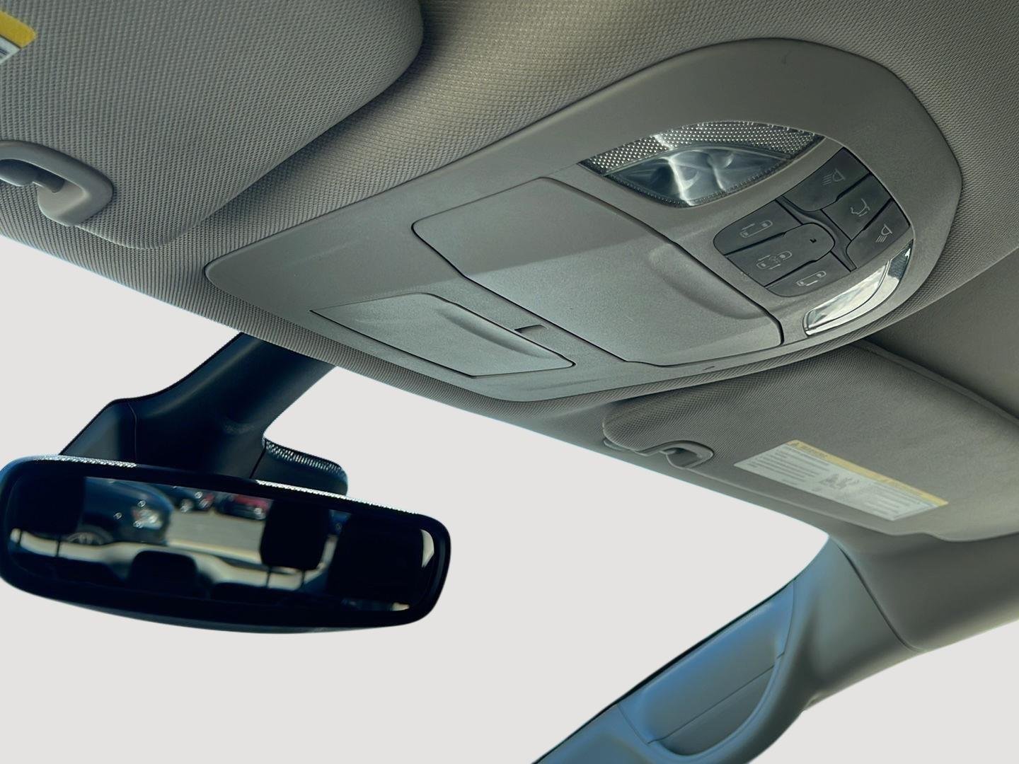 2023 Chrysler Pacifica Touring L - Photo 48