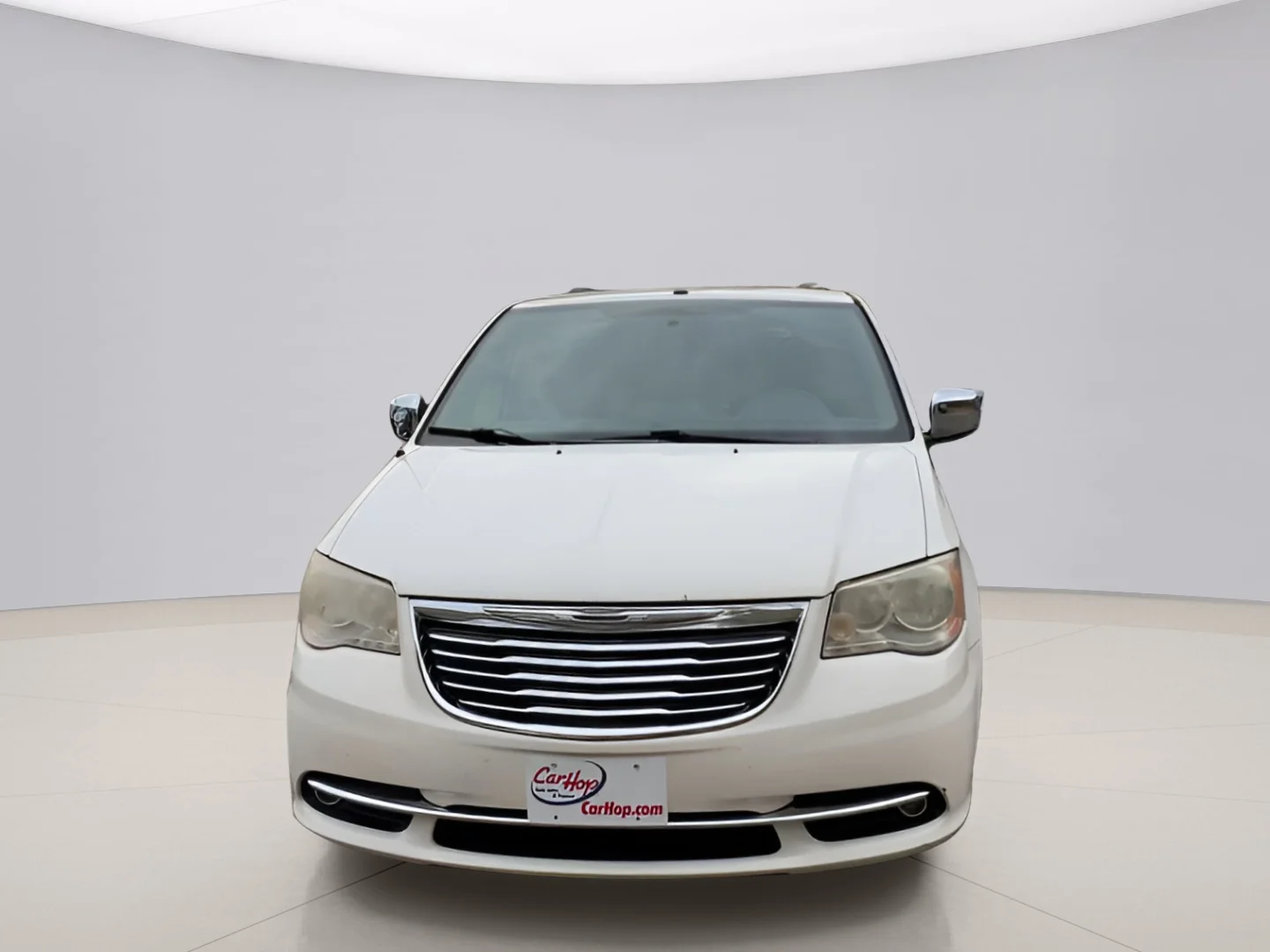 Used 2011 White Chrysler LIMITED image 3