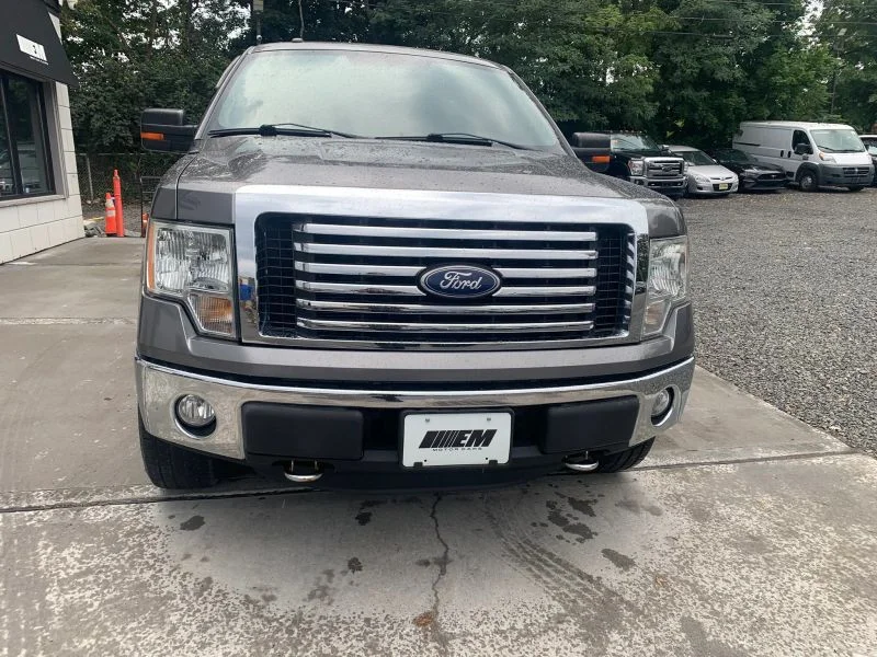 Used 2011 Gray Ford XLT Pickup 4D 5 1/2 ft image 5