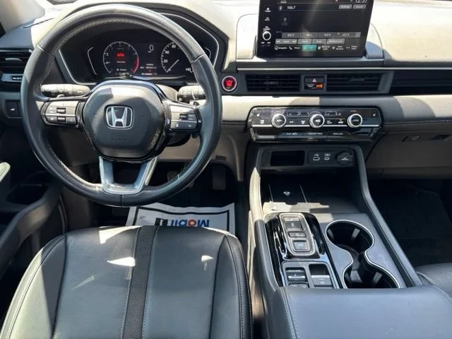 Used 2023 Gray Honda AWD Touring image 19