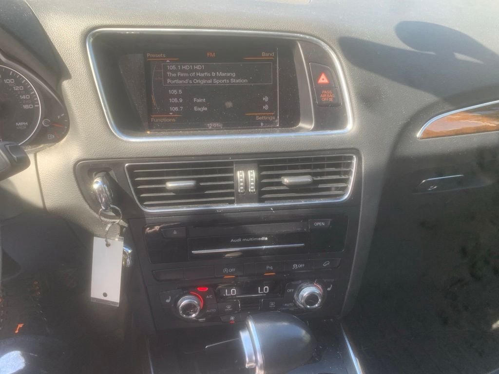 Used 2015 Glacier White Metallic Audi 3.0T Premium Plus image 17