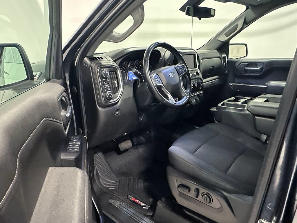 Used 2022 SHADOW GRAY METALLIC Chevrolet RST image 3