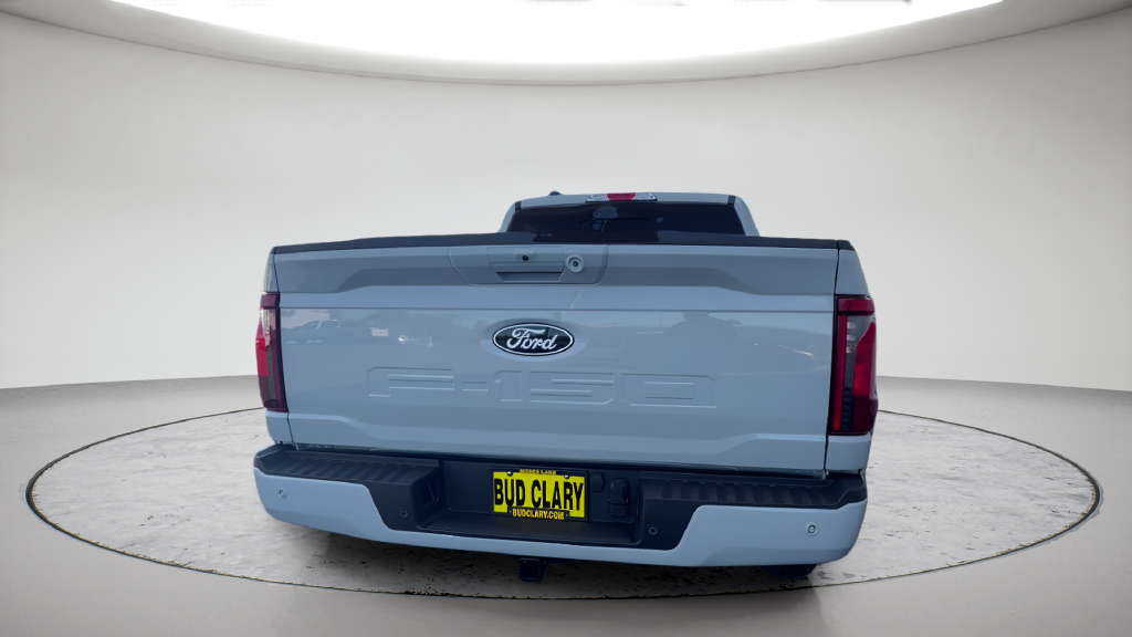 New 2026 Avalanche Ford XLT image 8