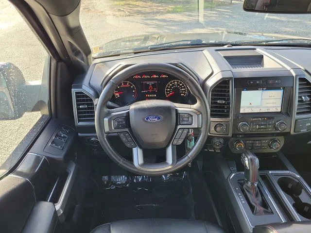 Used 2018 Black Ford XLT image 10