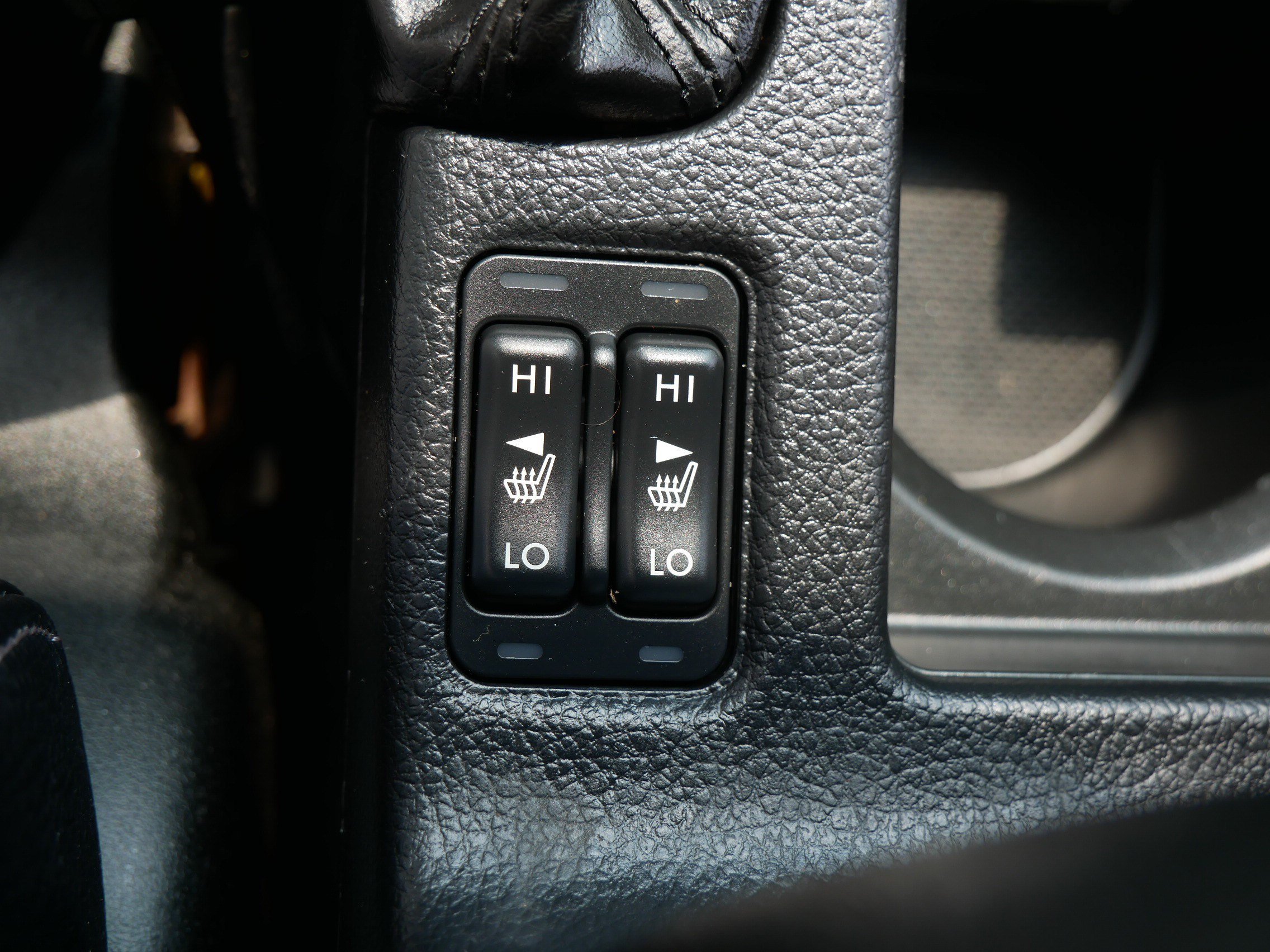 Used 2014 Plasma Green Subaru Touring image 31