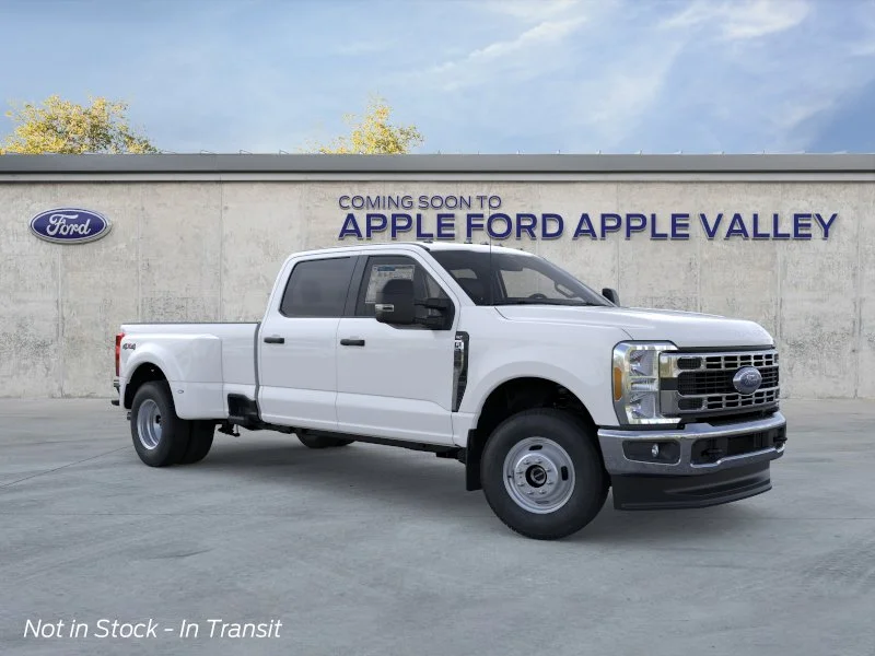 New 2026 Oxford White Ford XLT image 29