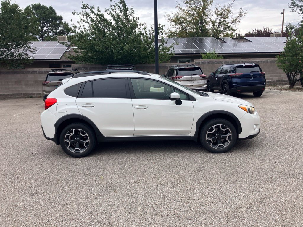 Used 2015 White Subaru 2.0i Premium image 4
