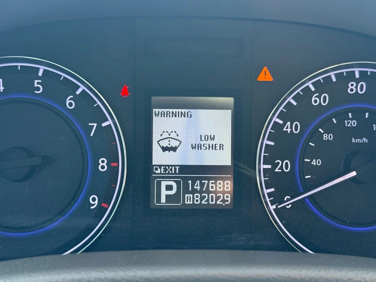 Used 2012 Moonlight White INFINITI X image 15