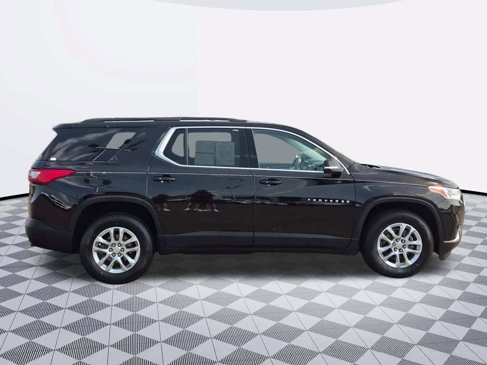Used 2021 Mosaic Black Metallic Chevrolet LT Cloth image 8