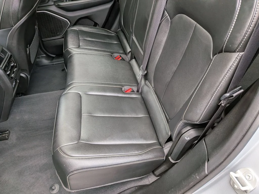 Used 2024 Silver Jeep 4xe image 26