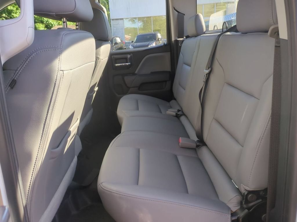 Used 2019 White Chevrolet WT image 23