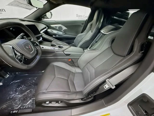 New 2026 Arctic White Chevrolet 2LT image 24