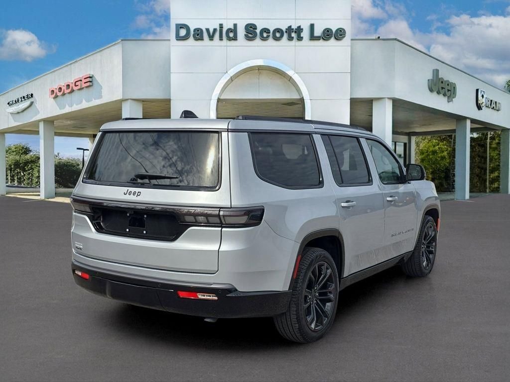 New 2026 Silver Zynith Jeep Summit Obsidian image 5