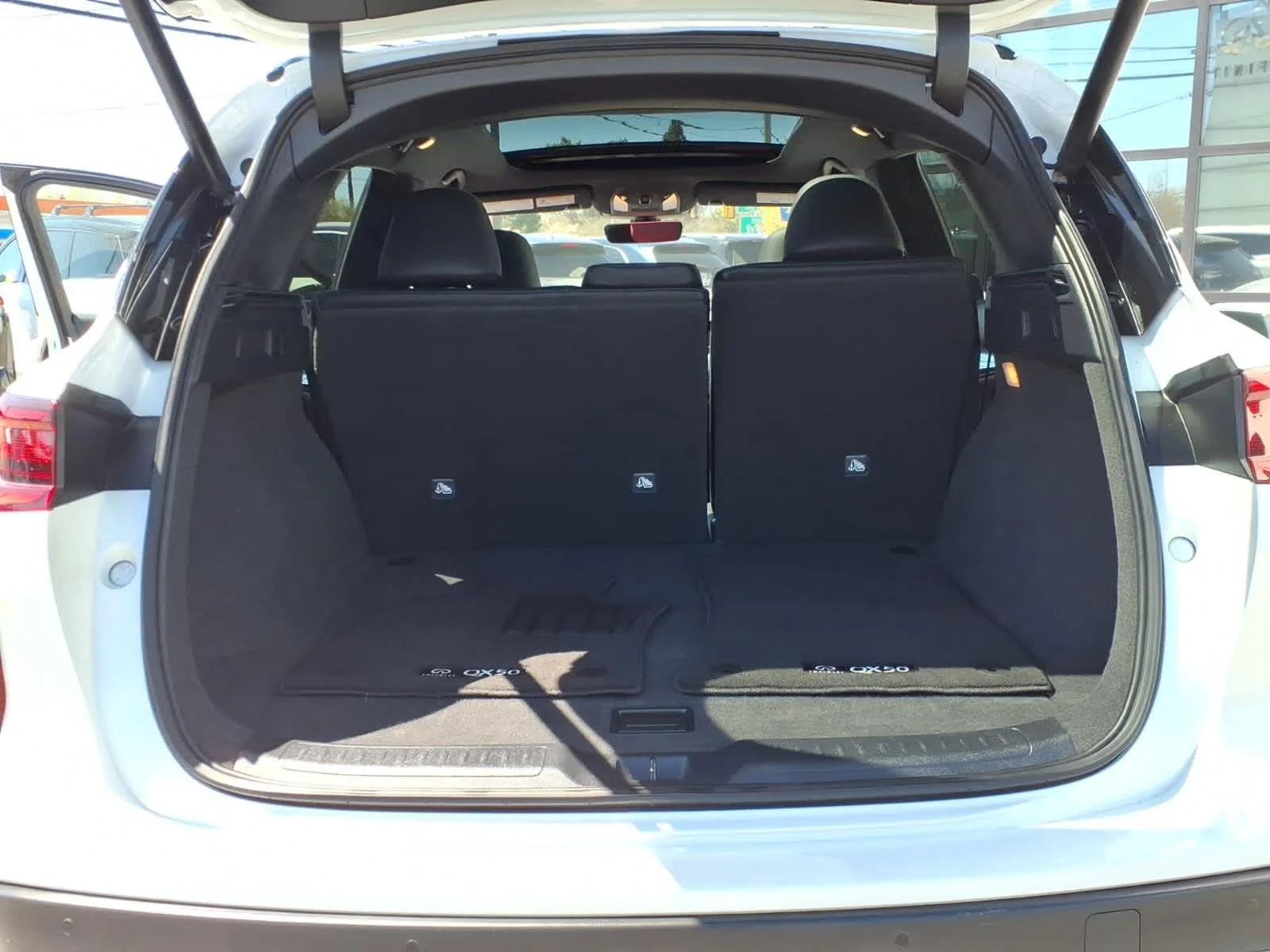 Certified Used 2023 Radiant White INFINITI SPORT image 16