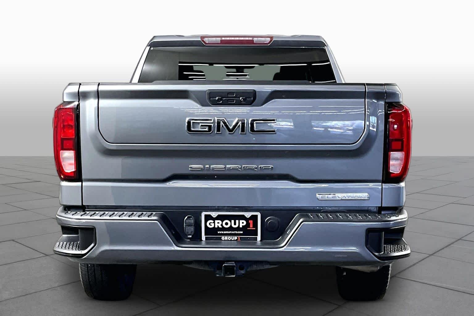 Used 2020 Satin Steel Metallic GMC Elevation image 5