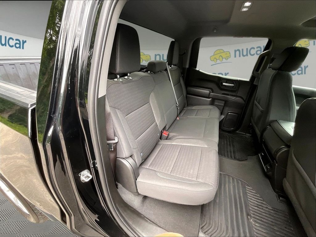 Used 2023 Black Chevrolet Custom image 19