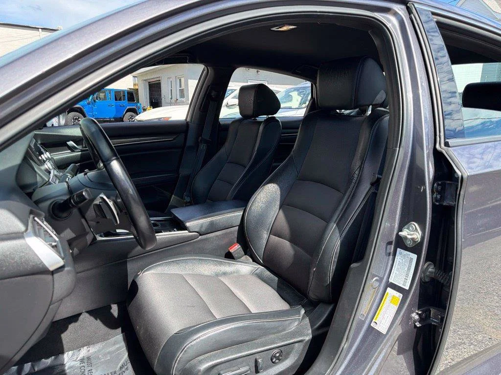 2018 Honda Accord Sport - Photo 25