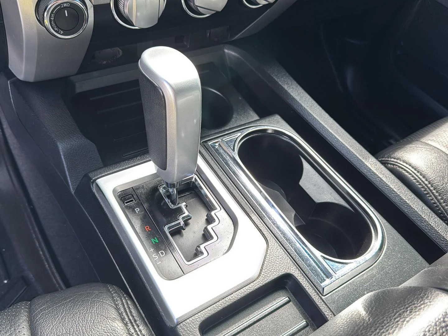 2014 Toyota Tundra SR5 - Photo 25