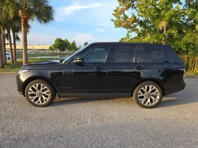 Used 2018 Santorini Black Metallic Land Rover HSE image 2