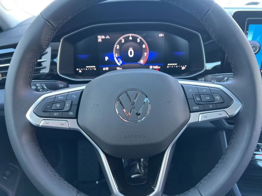 New 2026 Blue Volkswagen 1.5T SE image 42