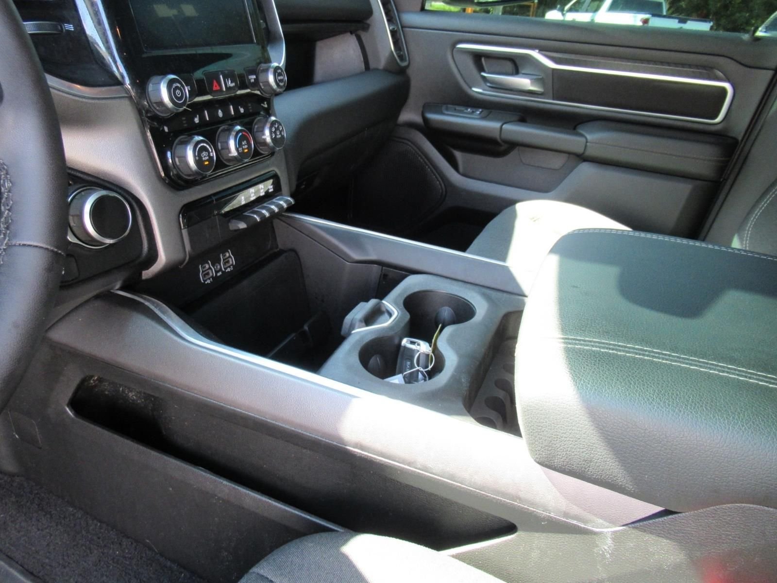 Used 2025 Silver Ram Big Horn/Lone Star image 17