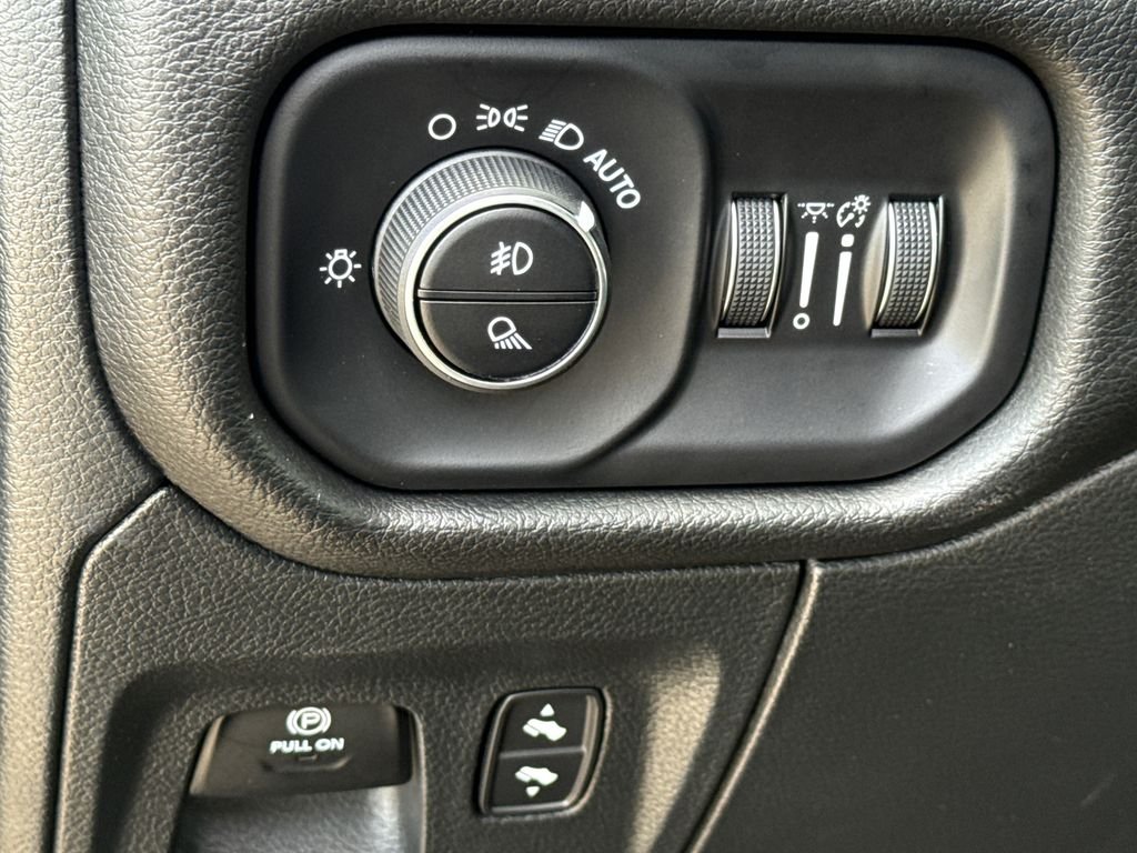 Used 2023 Blue Ram Laramie image 22