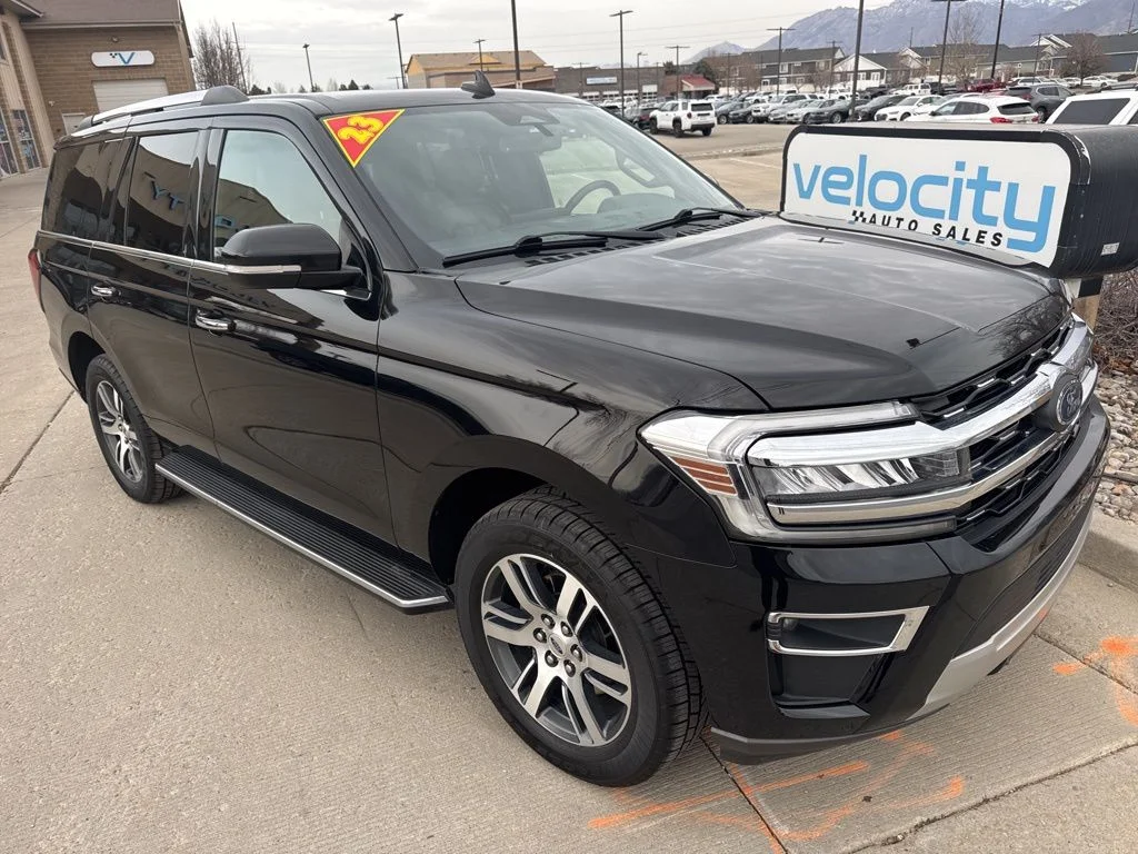 2023 Ford Expedition Limited 4X4's photo