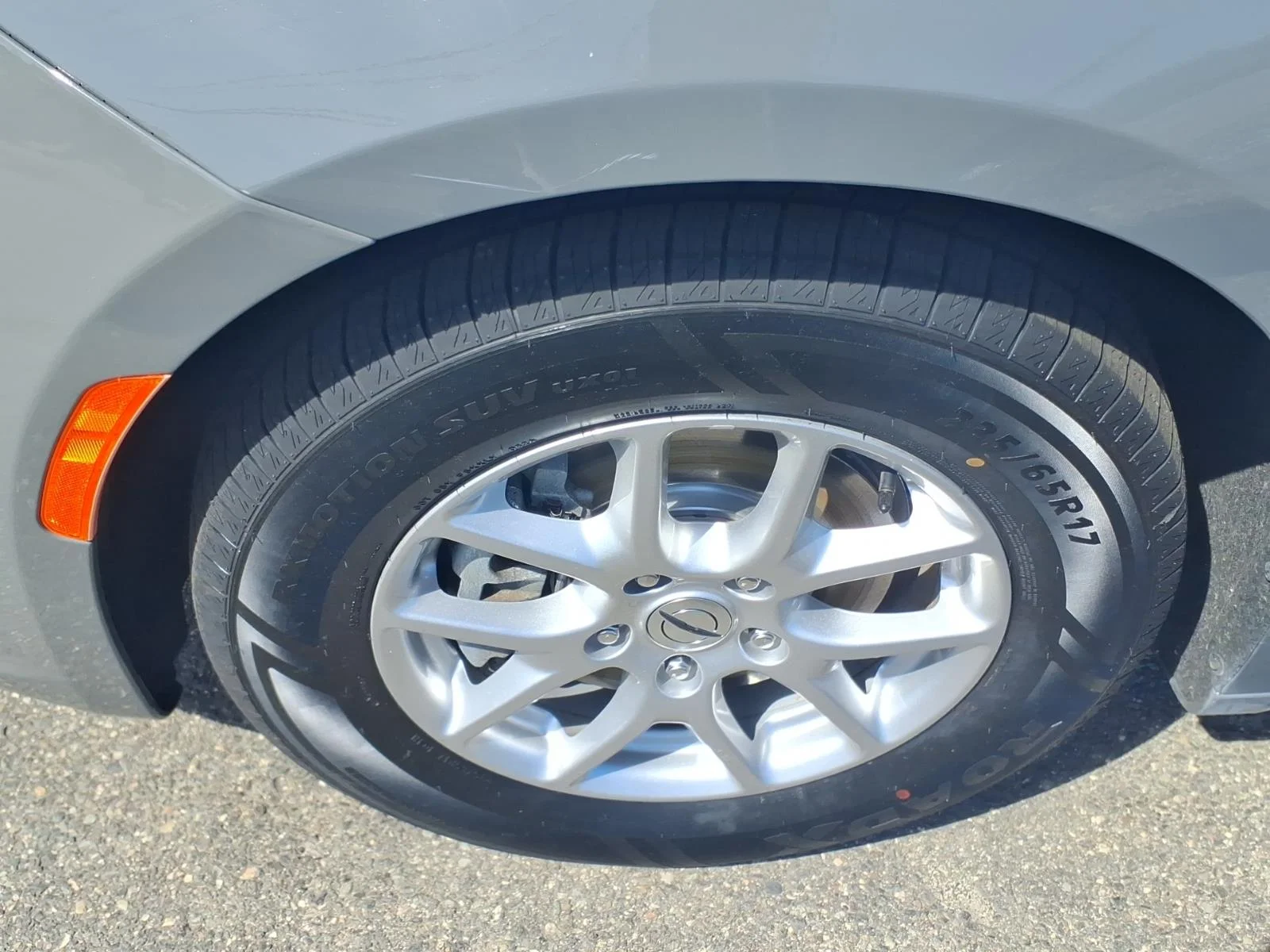Used 2023 Gray Clearcoat Chrysler Touring L image 10