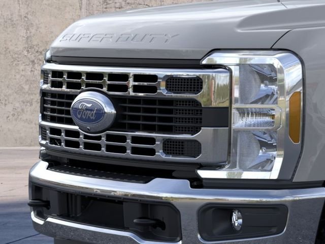 New 2026 Avalanche Ford F-350® XLT image 17