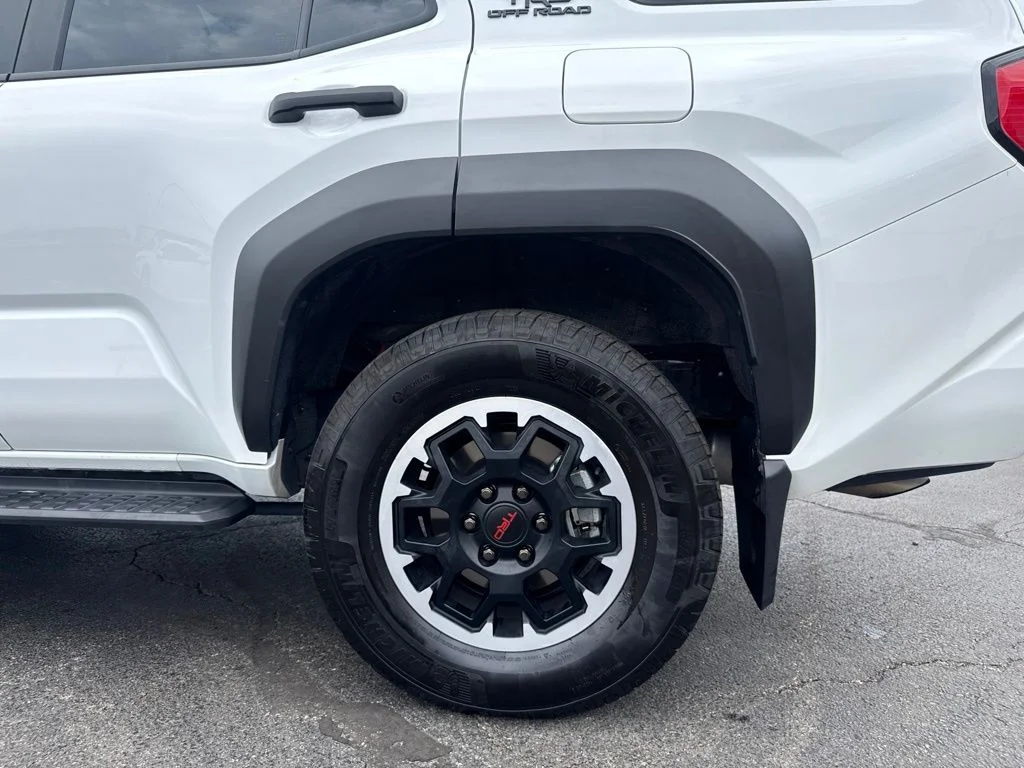 Certified Used 2025 Ice Toyota TRD Off Road Premium image 50